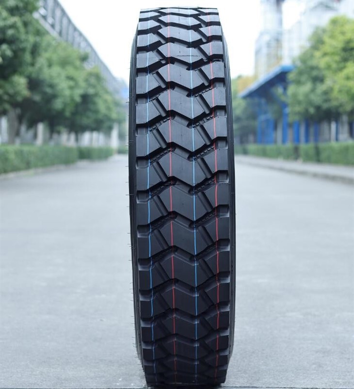 HEAVY DUTY TRUCK TIRES 12.00R24 22PR